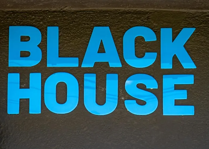 Black House Sorprendente Casa Estilo Industrial