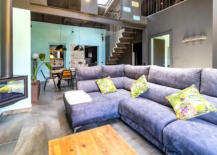 Black House Sorprendente Casa Estilo Industrial